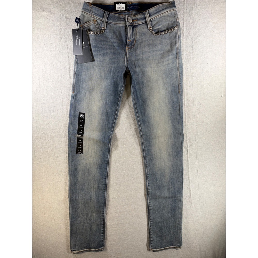 Rock & Republic Berlin Skinny Jeans Womens 4 Light Wash Skull Stud Stretch NWT
